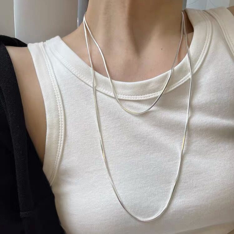 Women's Snake Bones Chain Nude Simple Stackable Clavicle Sweater Cold Necklace