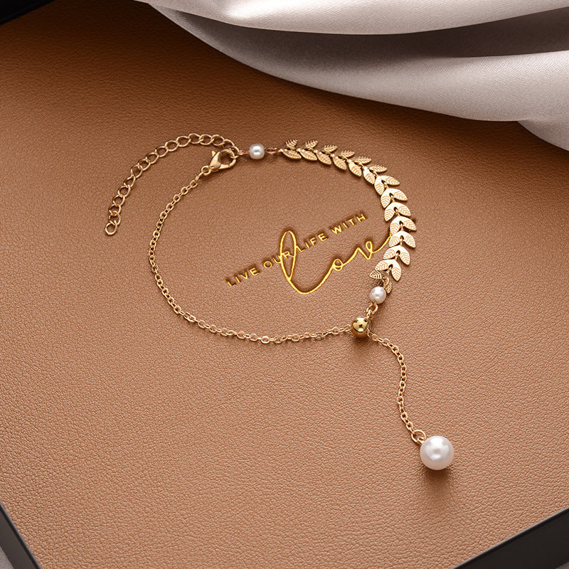 Vintage Pearl Female Style Design Simple Cold Bracelet