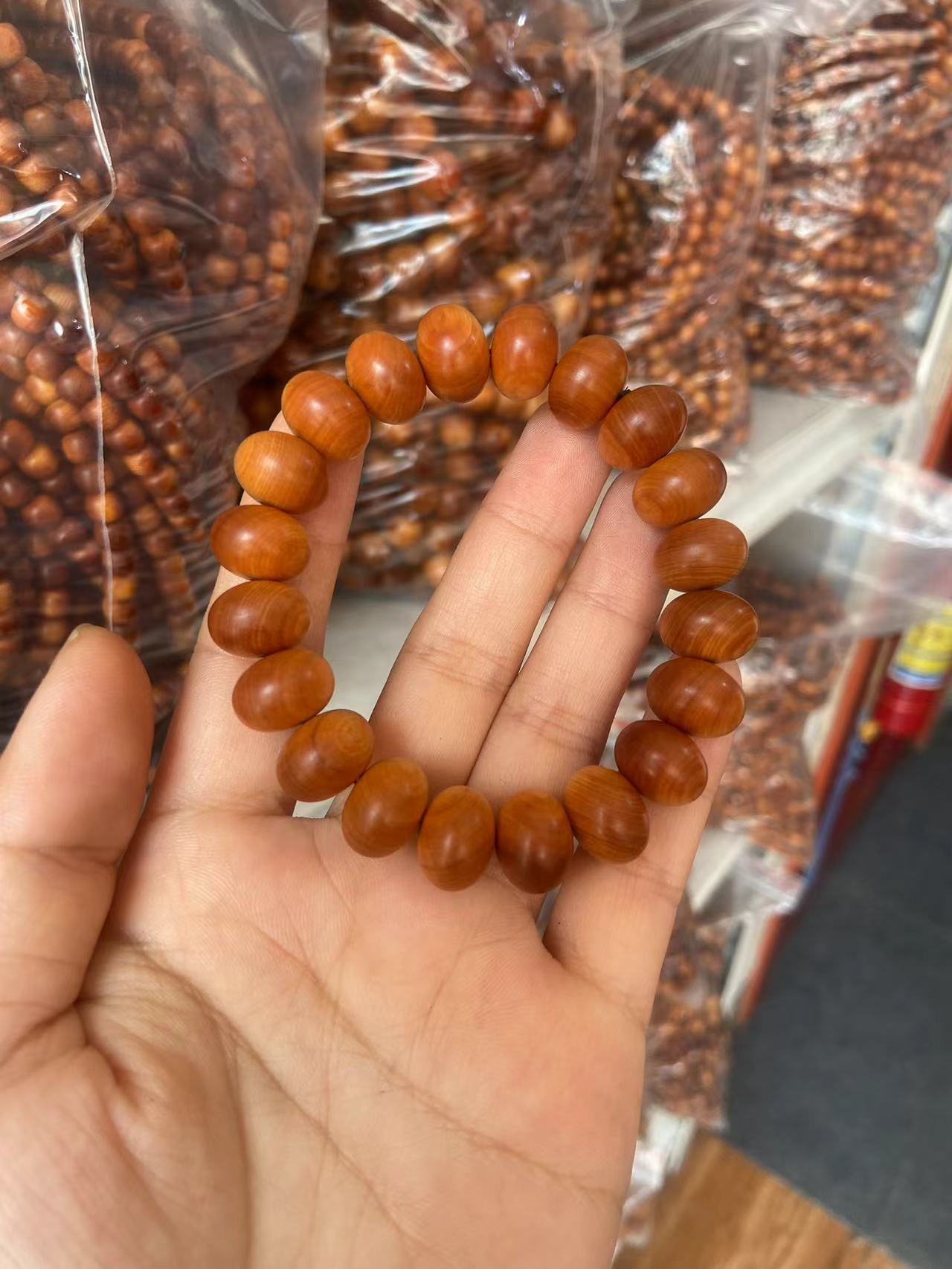 Black Oil High Density Wooden Prayer Beads Gentiana Pattern Bracelet