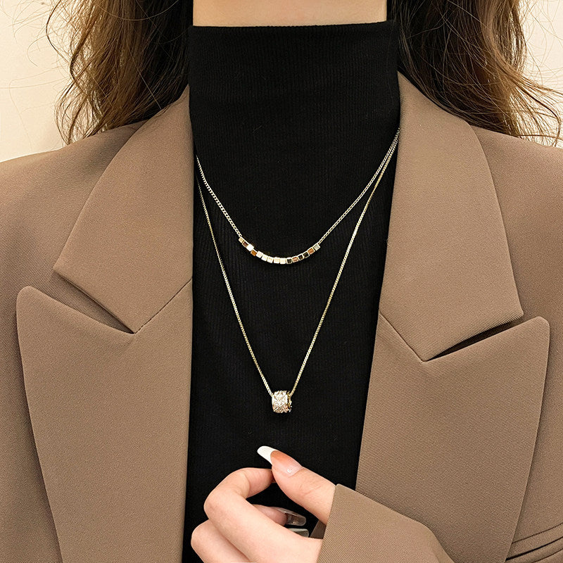 Women's Flower For Light Luxury Minority Design Vintage Sweater Chain Everyday Necklace