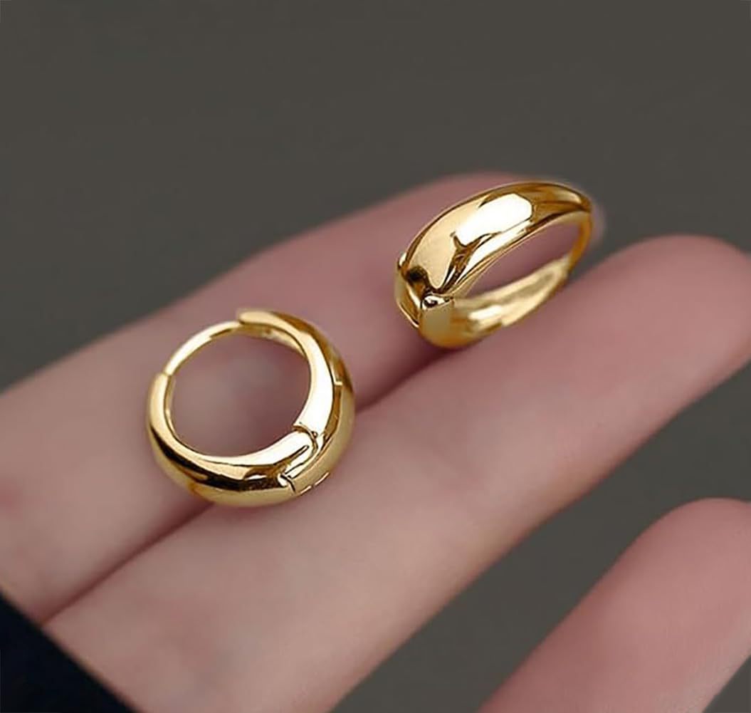 Women's Light Luxury High-grade Unique French Retro Glossy Clip Earrings