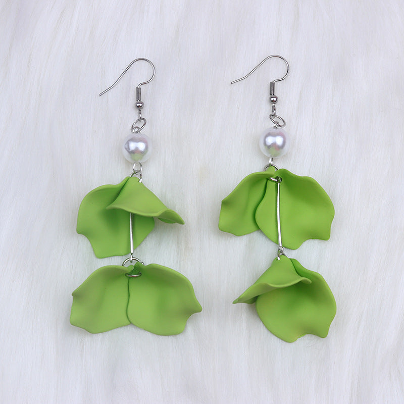 Women's Bohemian Style Pearl Petal Long Acrylic Earrings