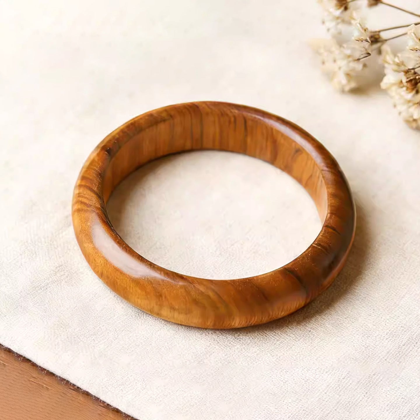 Natural Peachwood Highest-ranking Imperial Concubine Beauty Plain Bracelet
