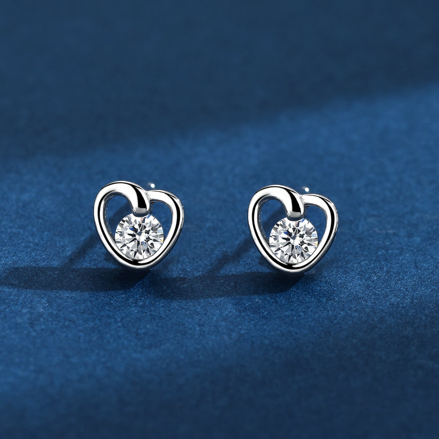 Women's Copper Plated Gold Micro Inlaid Zircon Stud Earrings