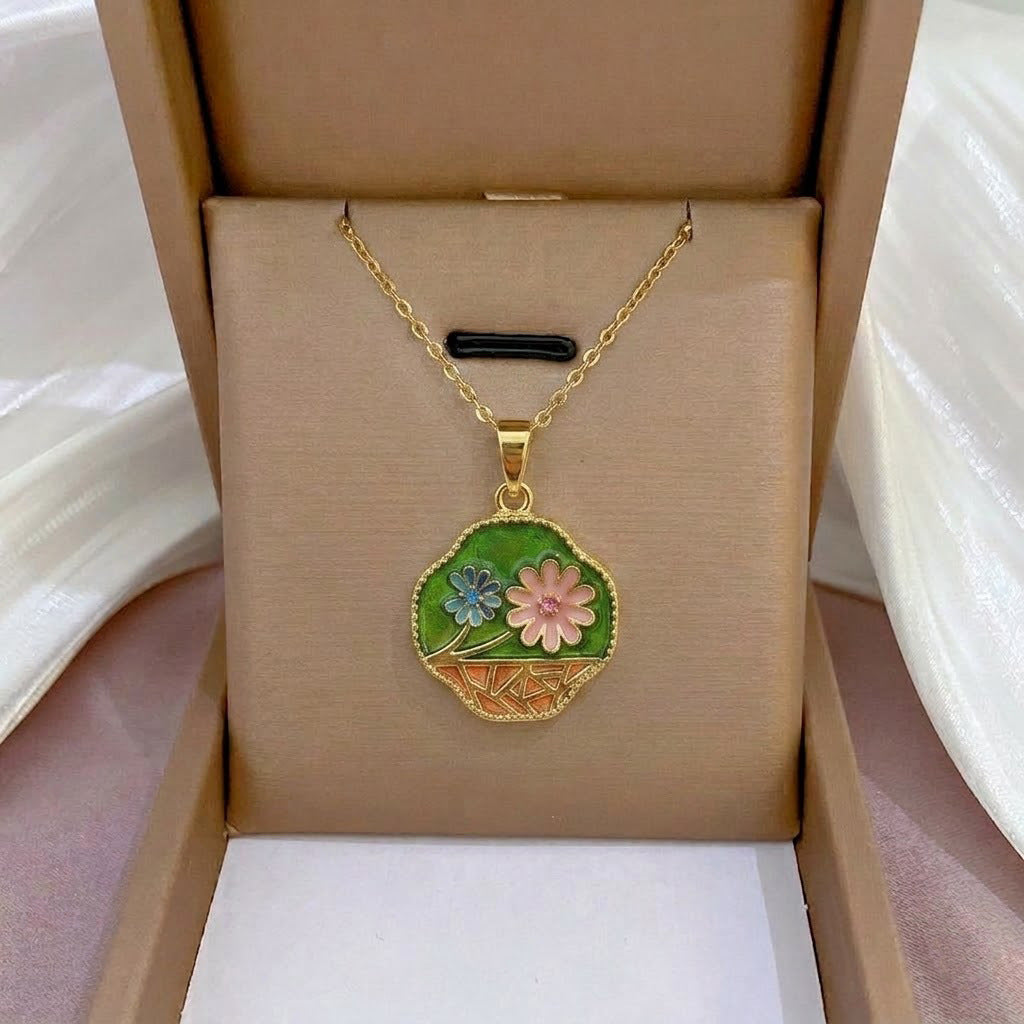 Design Rotating Bauhinia Zircon Flower Gas Clavicle Chain Necklace
