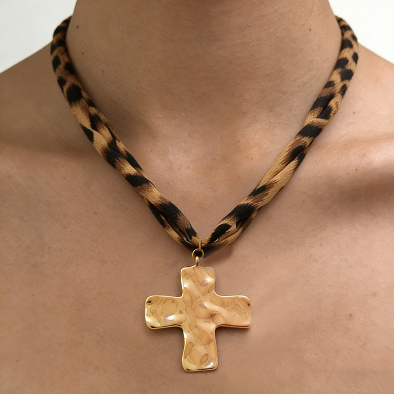 Women's Sexy Leopard Print Cotton Flower Heart Shape Clavicle Necklaces