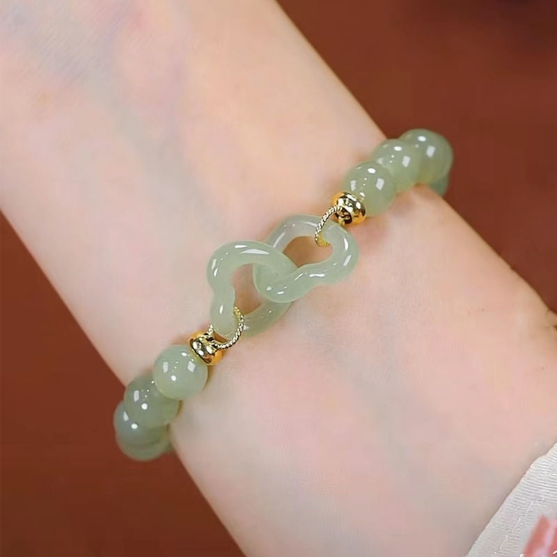 Women's Interlocking Jade Heart Design Retro Clear Bracelets