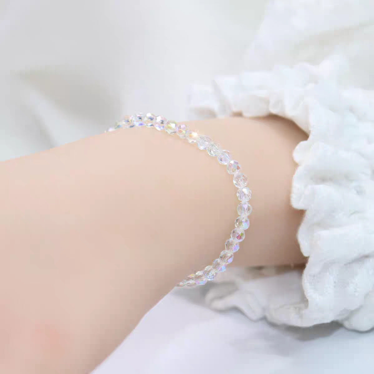 Women's Face Ball Shiny Crystal Sweet Fashion Bracelet