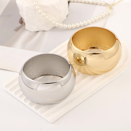 Women's Fashion Exaggerated Spring Open Alloy Electroplated High Quality Bracelets