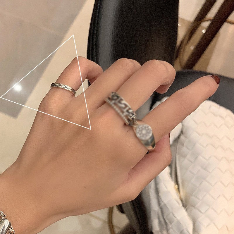 Women's Geometric Fashion Twisted Open-end Personality Hip Rings