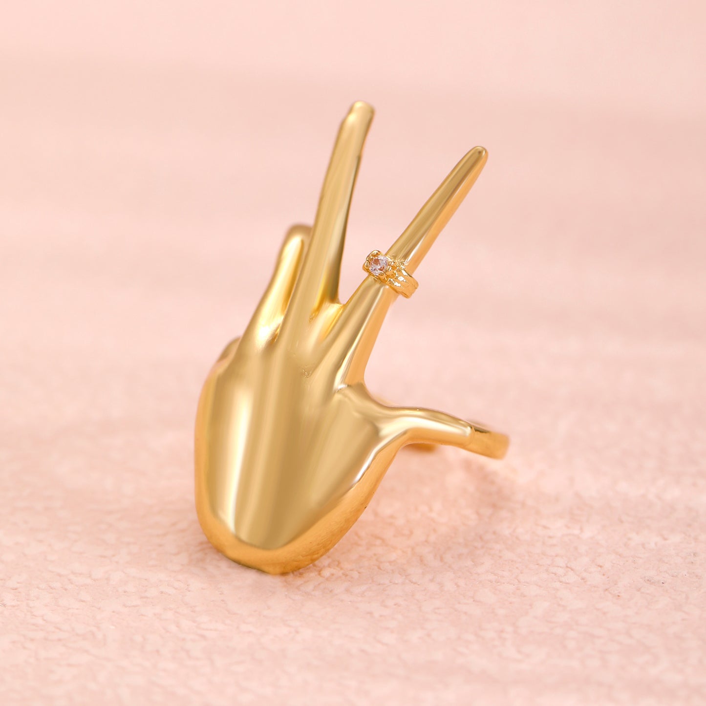Personalized Creative Palm Female Copper Inlaid Zircon Opening Index Rings