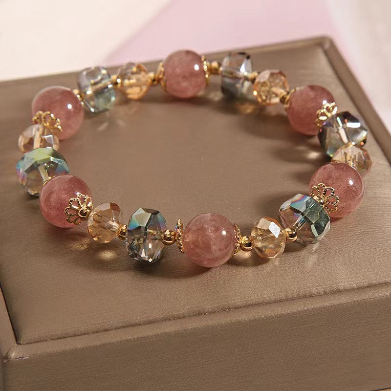 Strawberry Crystal Fashion Female Live Glass Chipping Bracelets
