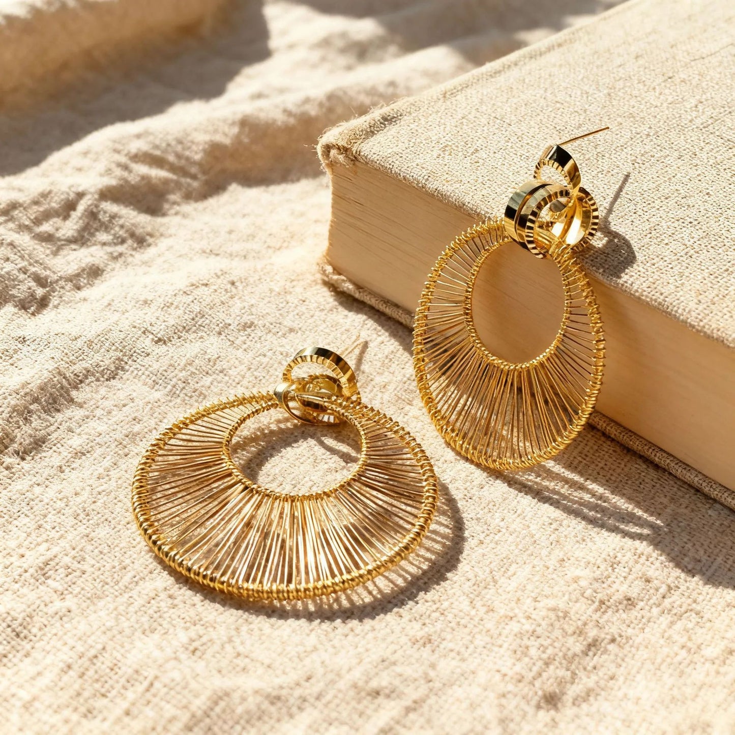 Hollow Circle Winding Female Exaggerated High Sense Fashion Earrings