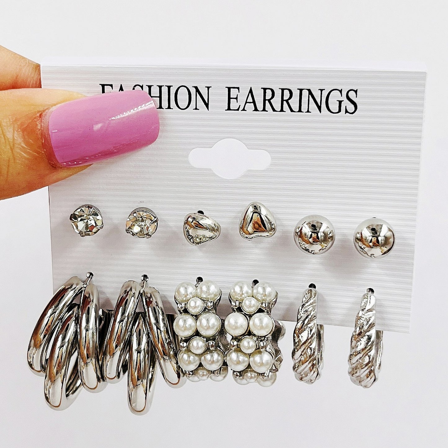 Women's Inlaid Pearl Twist Temperament Pieces Creative Retro Golden Rings