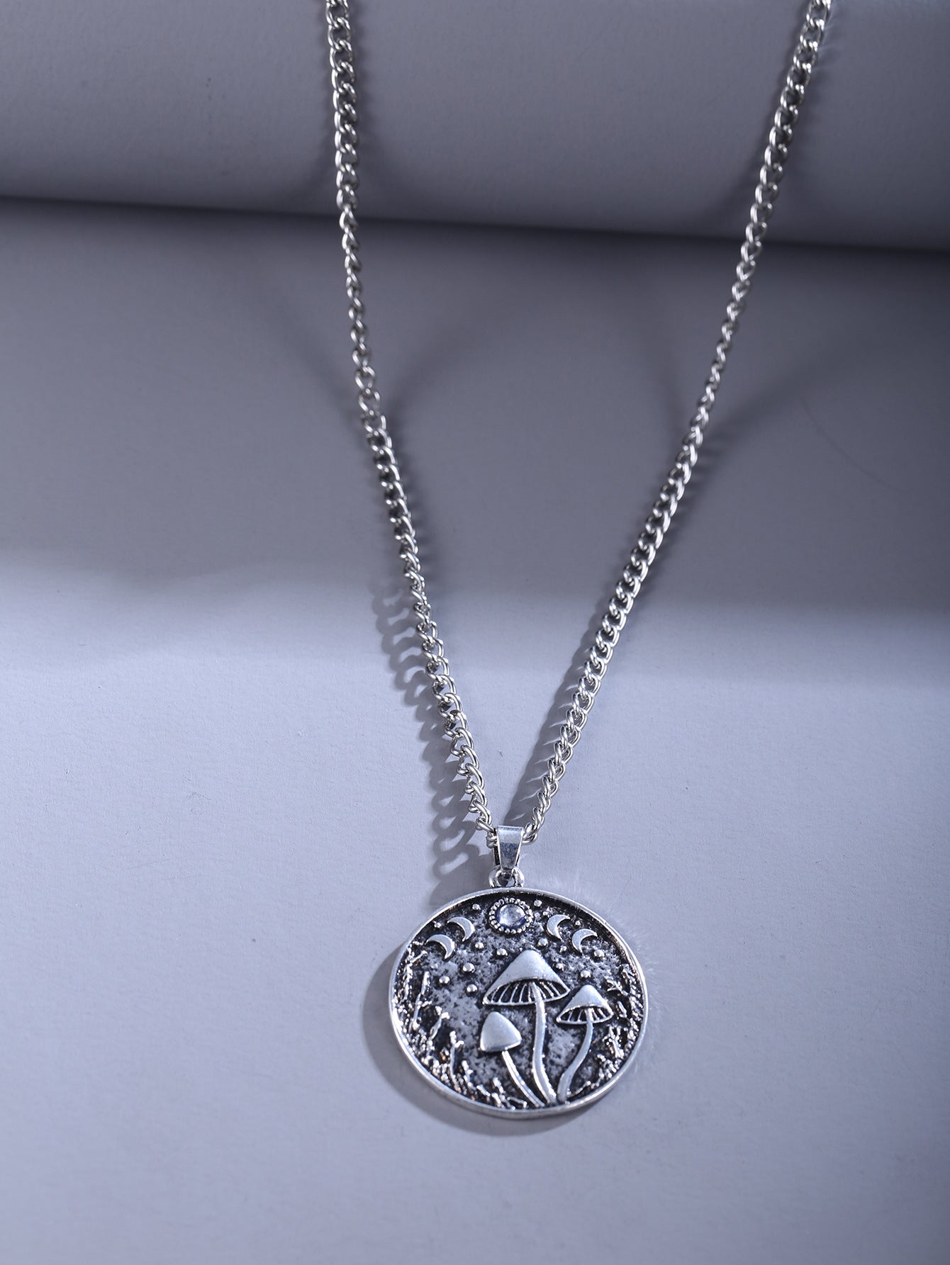 Punk Star Bone Saturn Halo Hipster With Personality Necklace