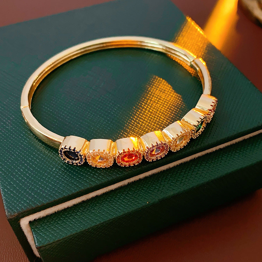 Women's Oval Leaf Small Fresh Gentle Temperament Light Luxury High Sense Bracelet