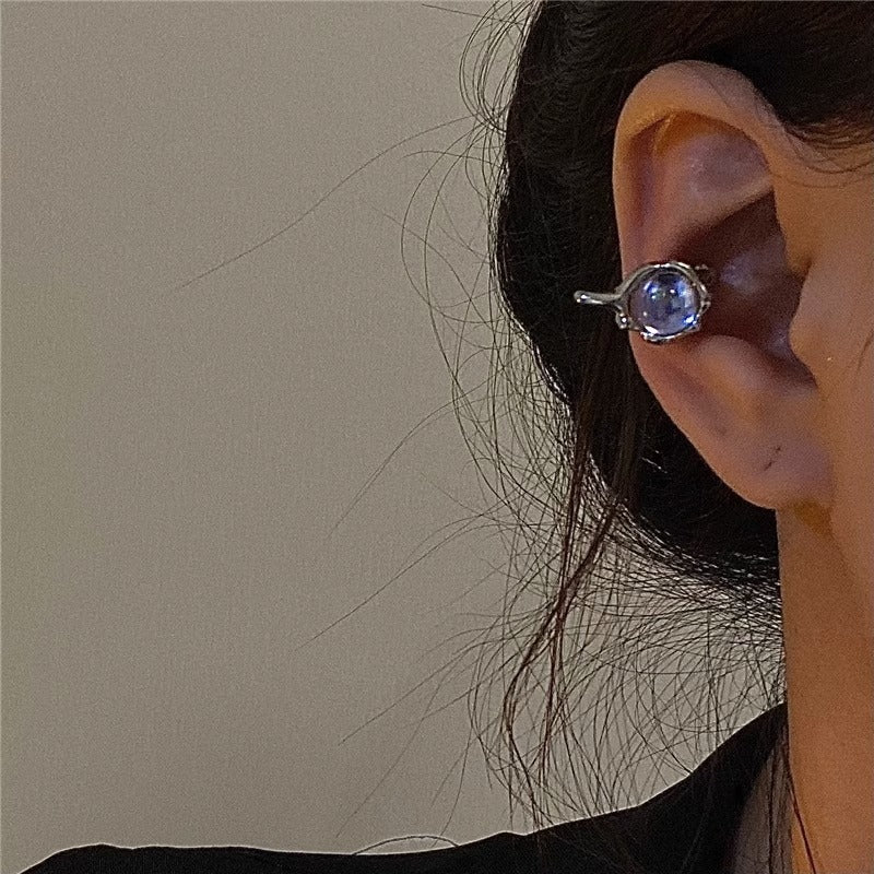Women's Fashionable Temperament Pearl Design Opal Stone Ear Niche Earrings
