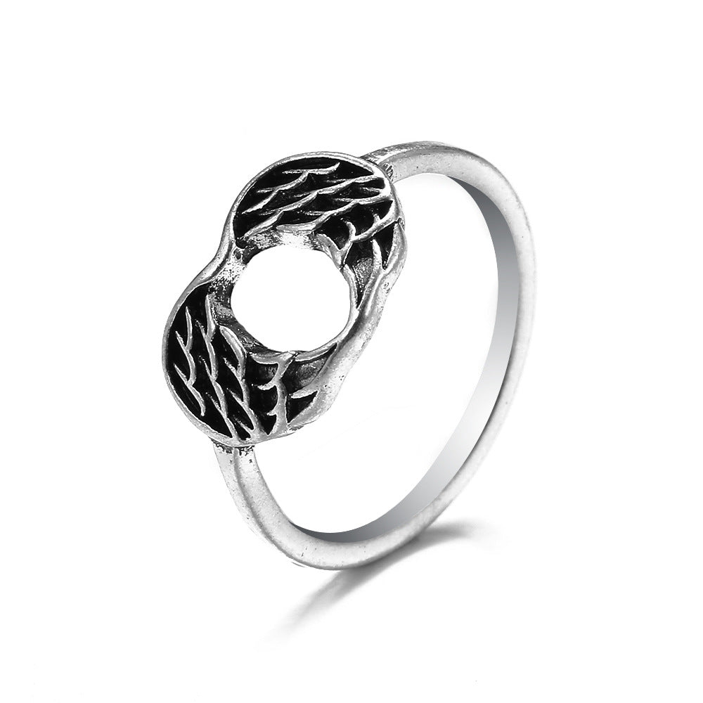 Knuckle Female Personality Rose Skull Spider Rings