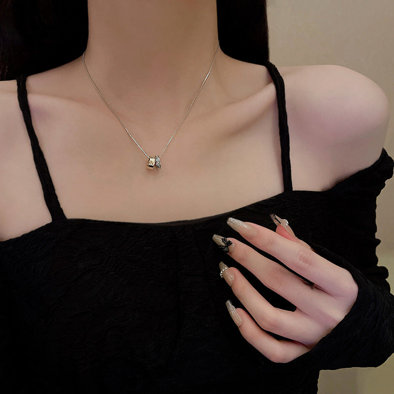 Women's Light Luxury Minority Double Circle Simple Graceful Clavicle Necklace