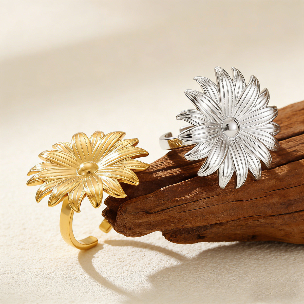 Women's Daisy Open Stainless Steel Sunflower Titanium Ring